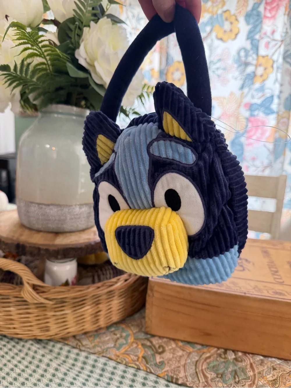 New Bluey Corduroy Handbag Purse Adorable Zips